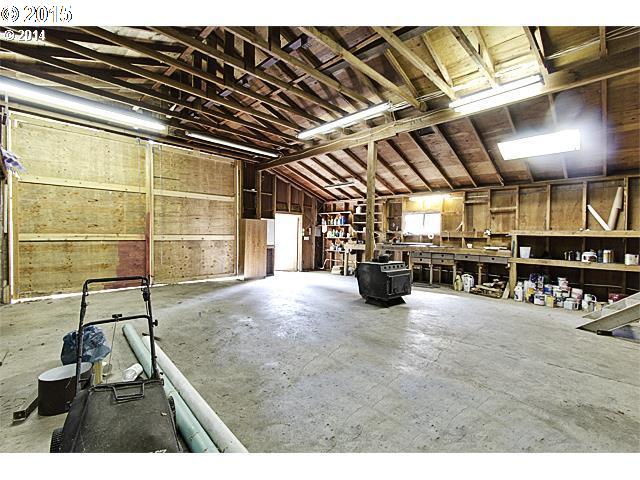 33186 Canaan Road Deer Island, OR 97054 - Photo 14 of 16 Gallery Image 14