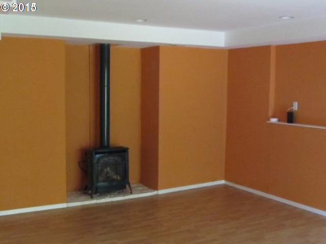33186 Canaan Road Deer Island, OR 97054 - Photo 10 of 16 Gallery Image 10