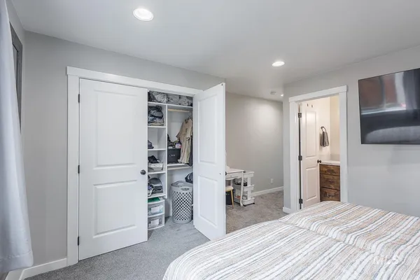 $355,000 | 310 West Owyhee Avenue, Homedale, ID 83628