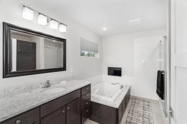 $799,900 | 546 Marina Drive, Superior, WI 54880