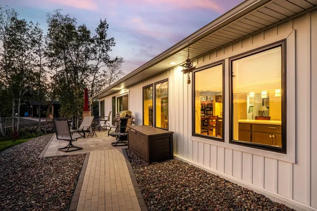 $799,900 | 546 Marina Drive, Superior, WI 54880