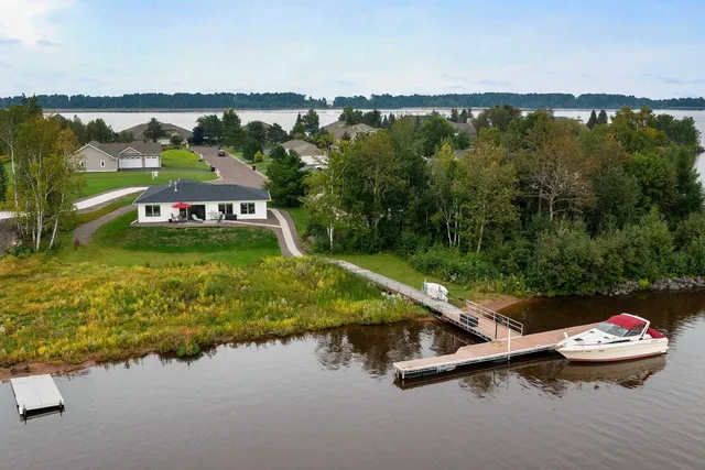 $799,900 | 546 Marina Drive, Superior, WI 54880