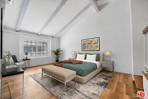 $589,000 | 7100 Balboa Boulevard, Unit 703, Van Nuys, CA 91406