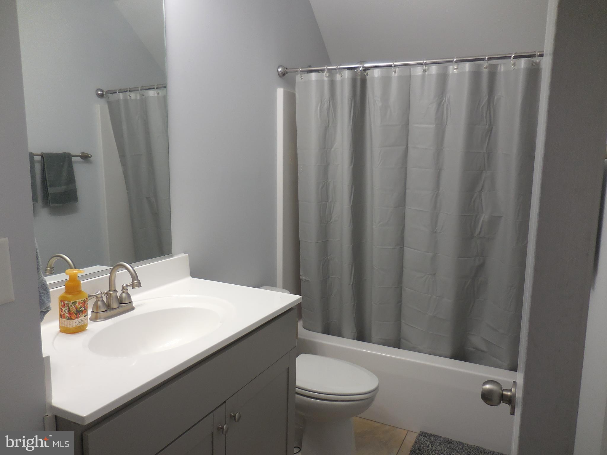 313 Beaver Trail Winchester, VA 22602 - Photo 36 of 70 Upper Level Bath