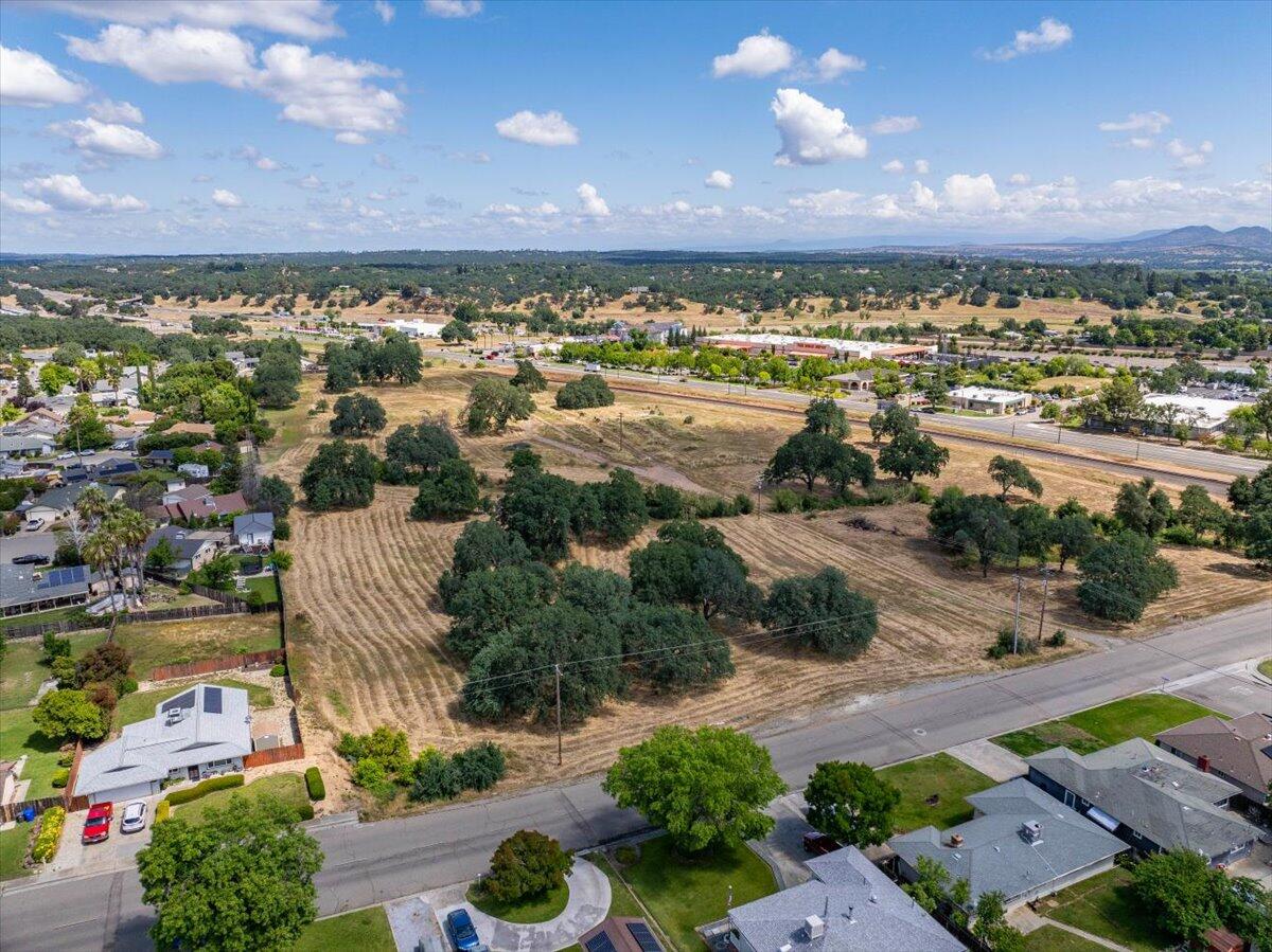 245 Walton Avenue Red Bluff, CA 96080 - Photo 17 of 22 an aerial view of a city