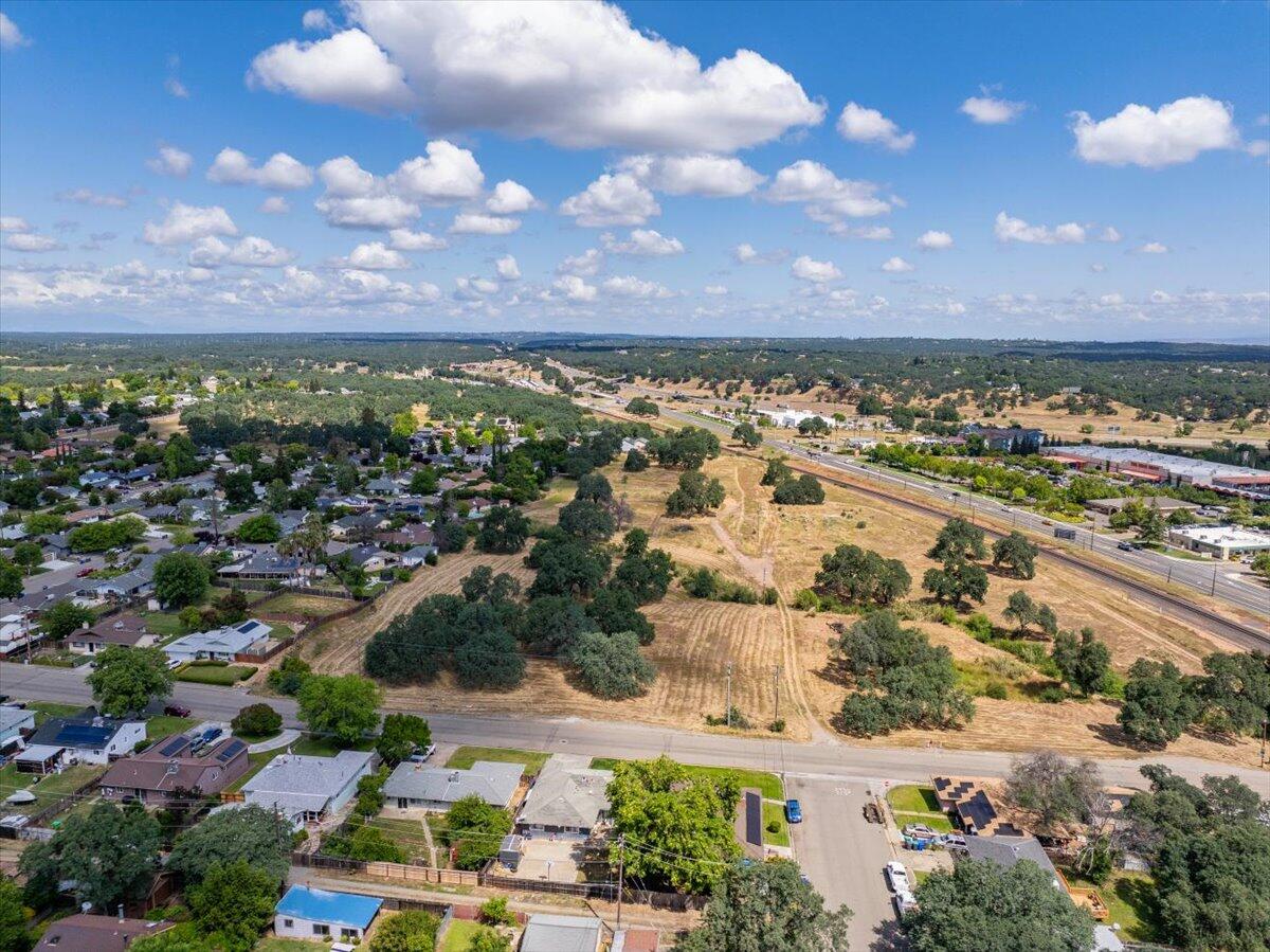 245 Walton Avenue Red Bluff, CA 96080 - Photo 7 of 22 an aerial view of a city
