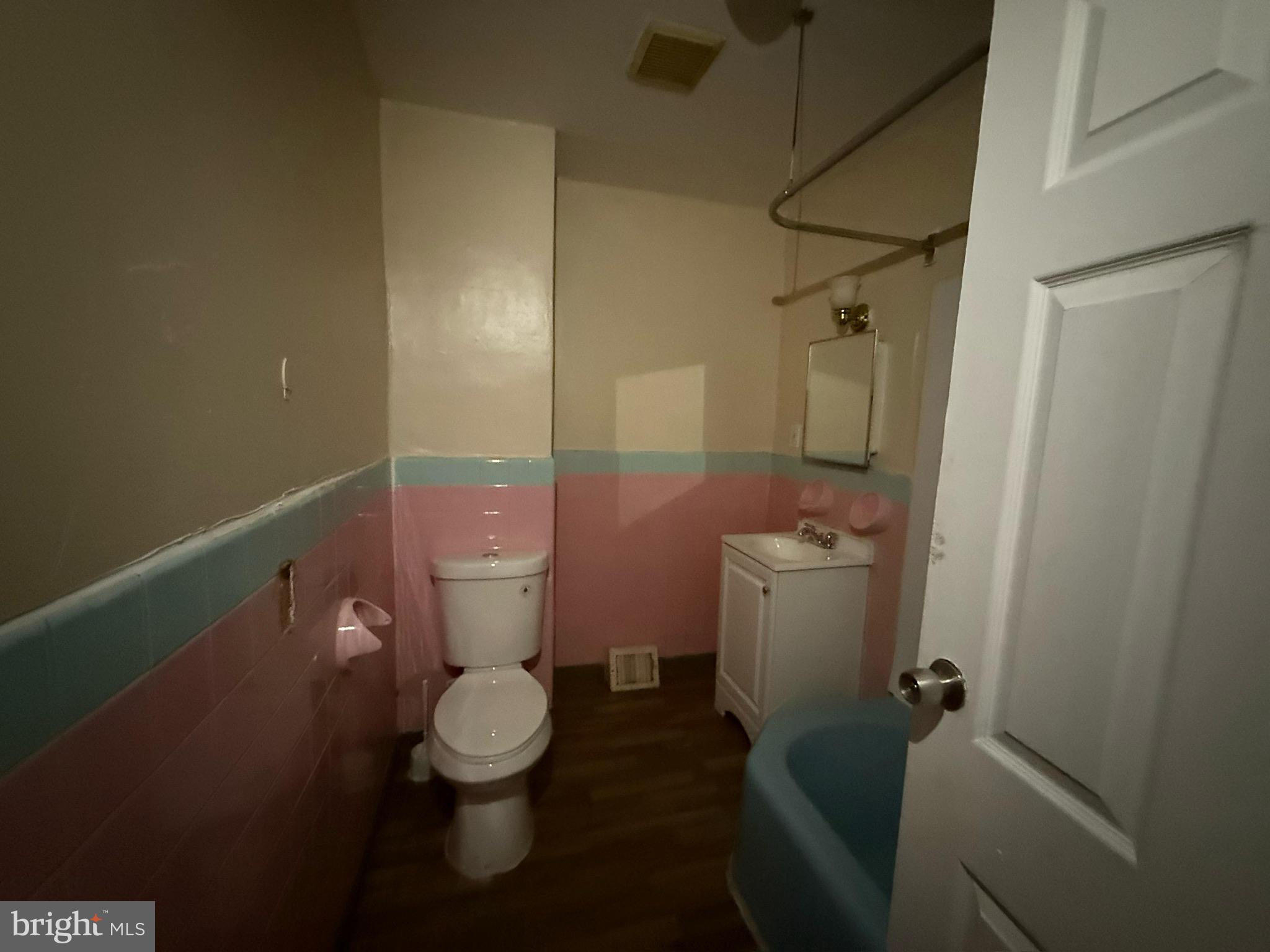 1603 South Dover Street Philadelphia, PA 19145 - Photo 7 of 12 a bathroom with a toilet and a shower
