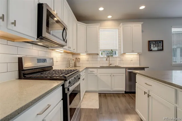 $2,600 | 12882 East Caspian Place, Aurora, CO 80014