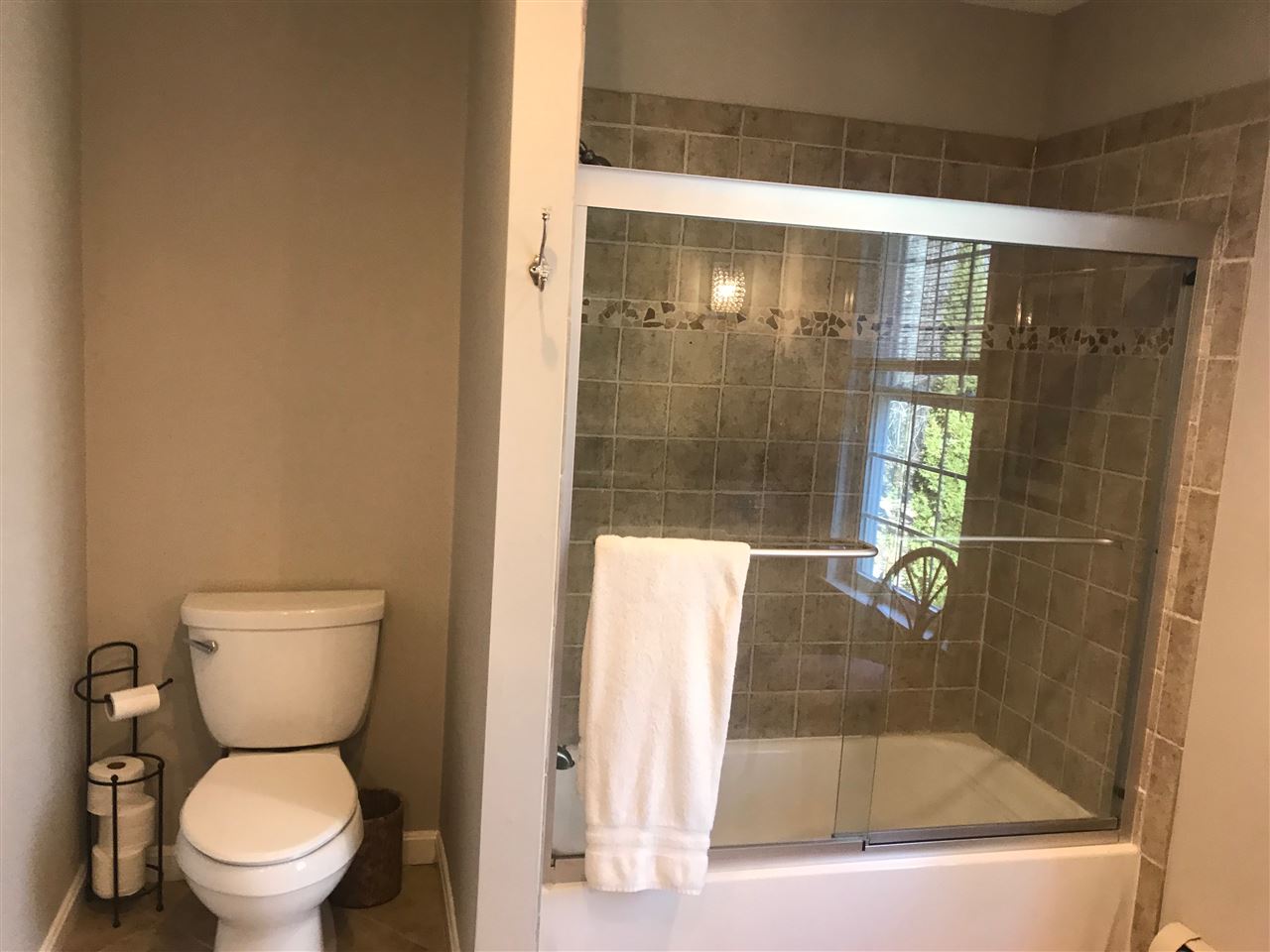 18 Old Kings Road Merrimack, NH 03054 - Photo 22 of 32