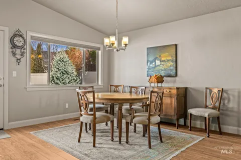 $599,000 | 5832 West Rotherham Drive, Eagle, ID 83616