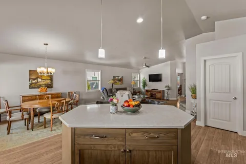 $599,000 | 5832 West Rotherham Drive, Eagle, ID 83616