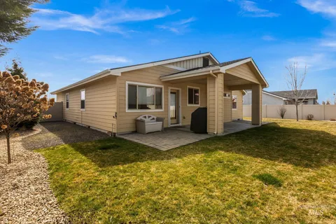 $599,000 | 5832 West Rotherham Drive, Eagle, ID 83616