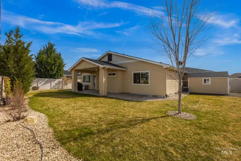 $599,000 | 5832 West Rotherham Drive, Eagle, ID 83616