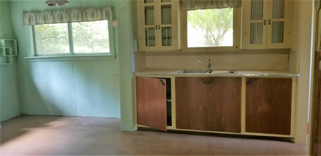 1552 Silver Queen Road, Unit B Kettle Falls, WA 99141 - Photo 4 of 20