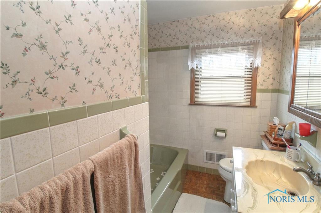 6545 Seaman Road Oregon, OH 43616 - Photo 23 of 36 Gallery Image 23