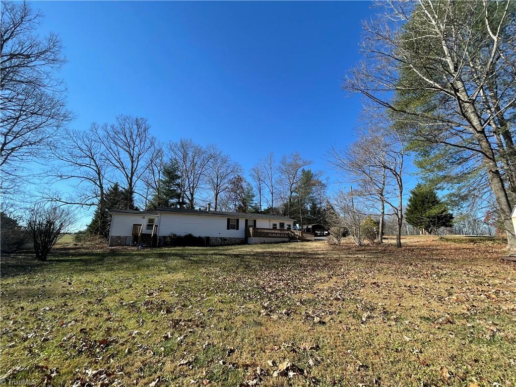 314 Highland Place Ronda, NC 28670 - Photo 23 of 26 Gallery Image 23