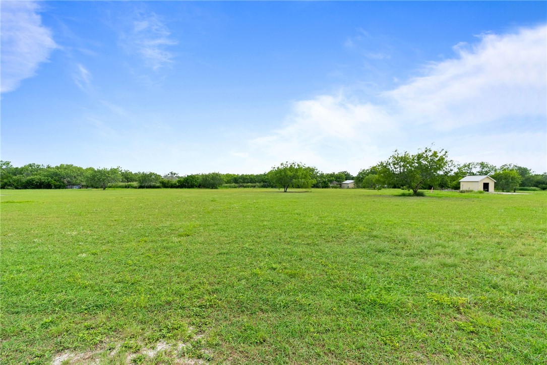 200 Baggs Trail Mathis, TX 78368 - Photo 27 of 36