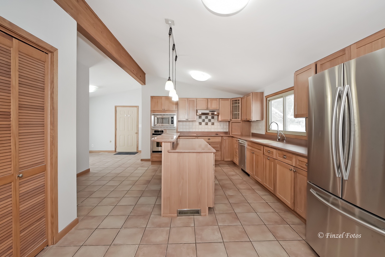 22816 Anthony Road Marengo, IL 60152 - Photo 4 of 18