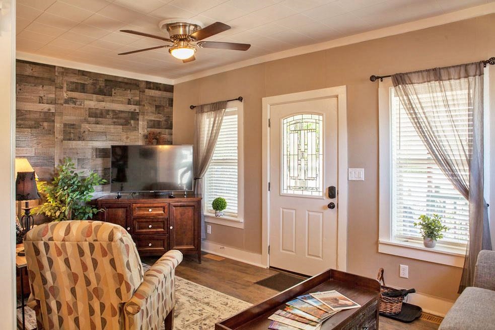 1460 Main Street Grand Junction, CO 81501 - Photo 2 of 31