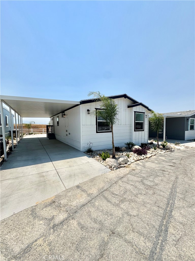 1134 Villa Calimesa Lane, Unit 18 Calimesa, CA 92320 - Photo 14 of 15