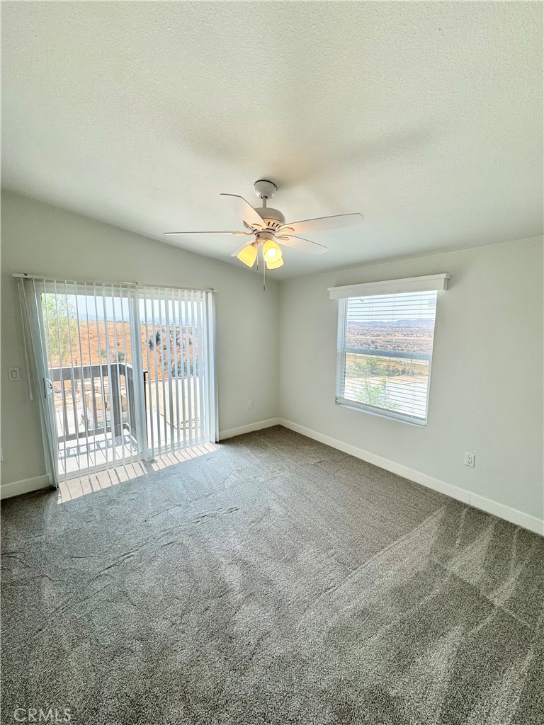 1134 Villa Calimesa Lane, Unit 18 Calimesa, CA 92320 - Photo 5 of 15