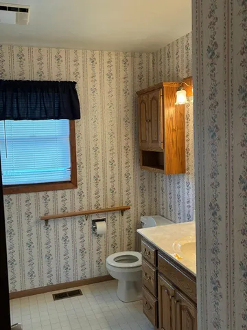 $229,900 | 1419 Westmore Avenue, Wahpeton, ND 58075