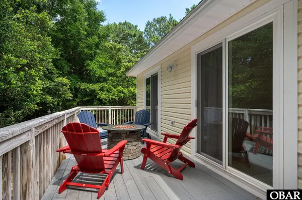 $725,000 | 232 Wax Myrtle Trail, Southern Shores, NC 27949
