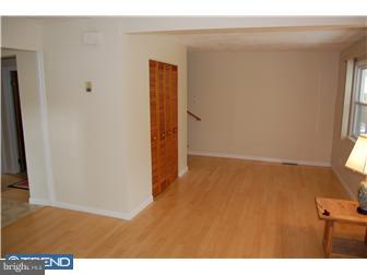 2805 Good Intent Road Deptford, NJ 08096 - Photo 2 of 12 Living Room