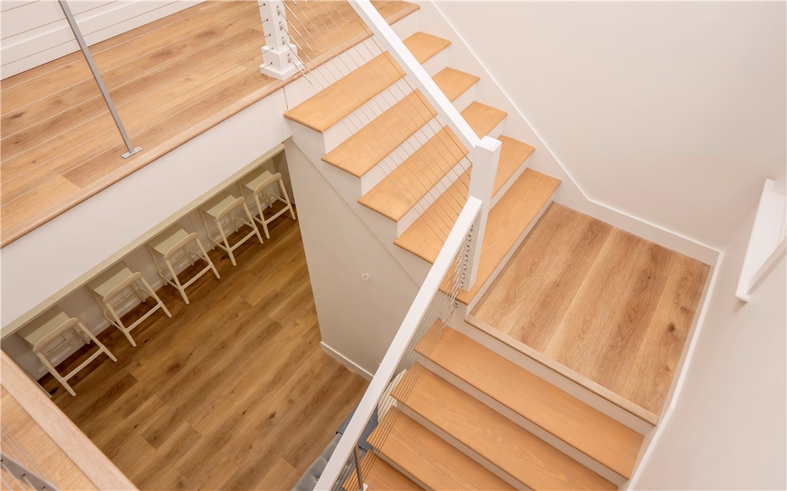 1096 East Main Road Middletown, RI 02842 - Photo 34 of 50