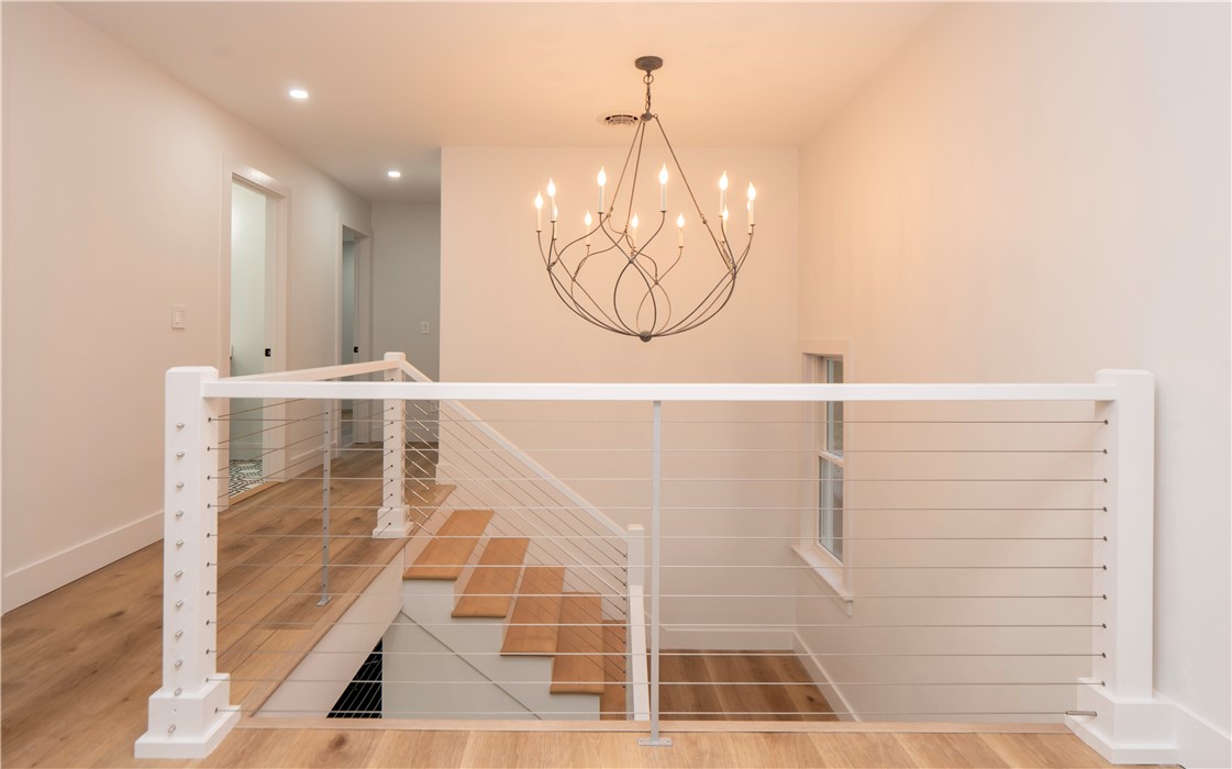 1096 East Main Road Middletown, RI 02842 - Photo 42 of 50