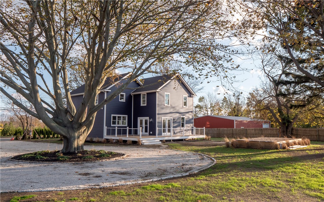 1096 East Main Road Middletown, RI 02842 - Photo 6 of 50