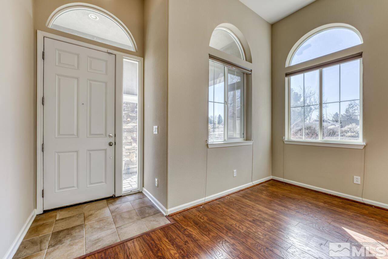 3585 Comstock Drive Reno, NV 89512 - Photo 3 of 29 Photo 3