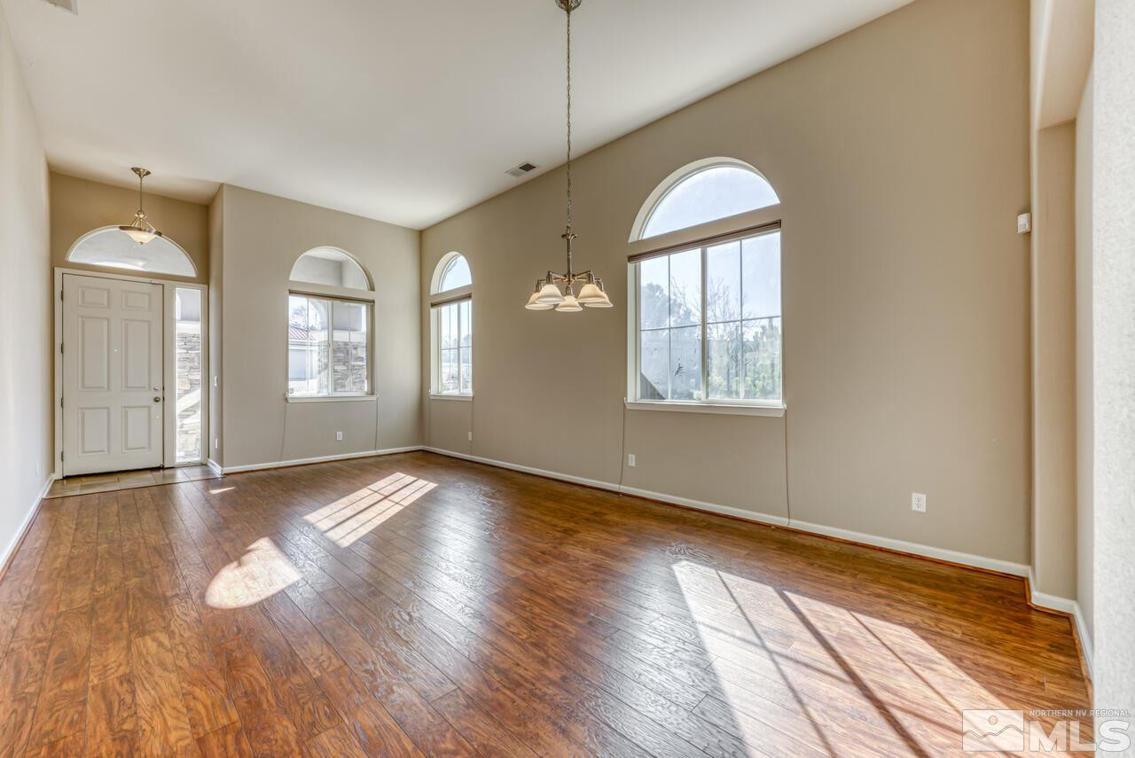 3585 Comstock Drive Reno, NV 89512 - Photo 6 of 29 Photo 6