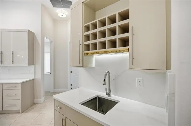 a bathroom with a bath tub