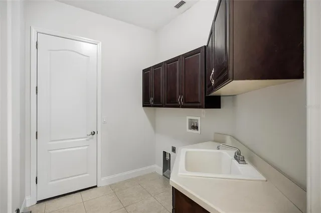 $3,800 | 28 Front Street, Palm Coast, FL 32137