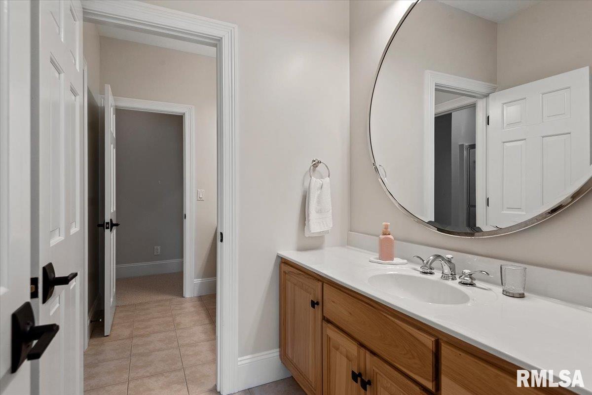 3404 Embassy Drive Springfield, IL 62711 - Photo 31 of 57