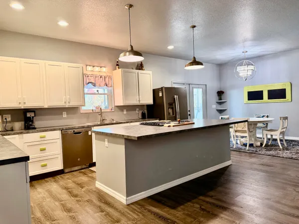 $559,000 | 4390 Highway 441, Okeechobee, FL 34974