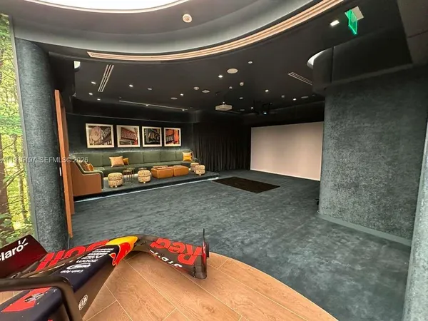 $5,000 | 77 Southeast 5th Street, Unit 1513, Miami, FL 33131