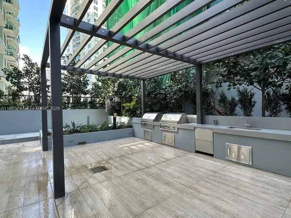 $5,000 | 77 Southeast 5th Street, Unit 1513, Miami, FL 33131