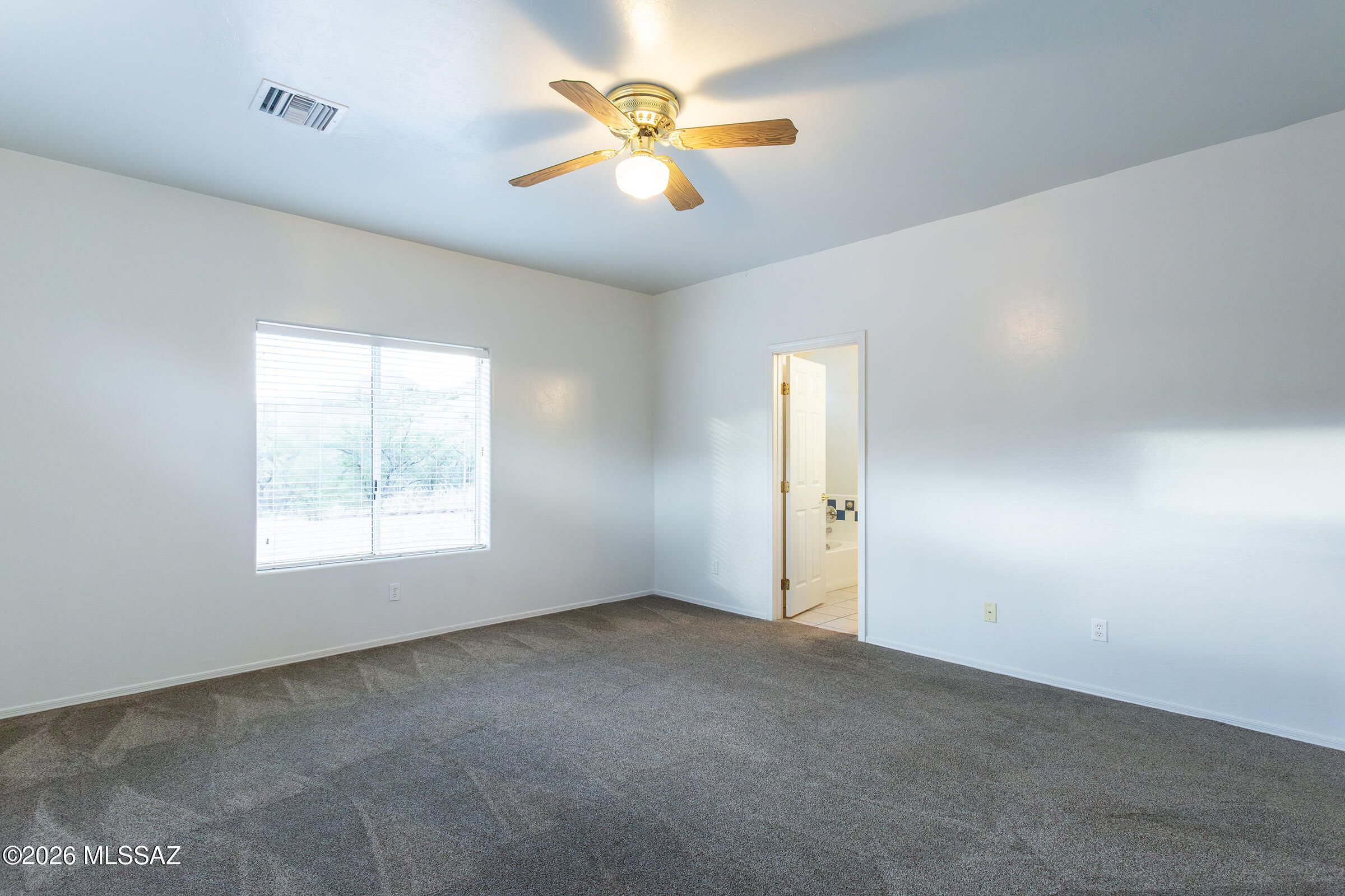 392 Falcon Court Rio Rico, AZ 85648 - Photo 21 of 49