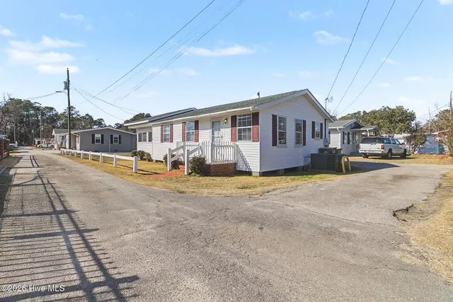 $199,900 | 75 Clarkland Village Street, Elizabethtown, NC 28337