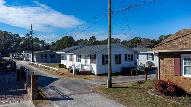 $199,900 | 75 Clarkland Village Street, Elizabethtown, NC 28337