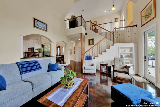 $615,000 | 853 County Road 2801 East, Mico, TX 78056