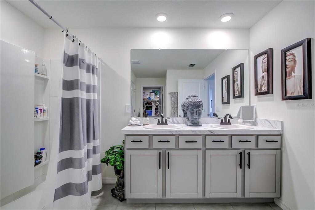 4111 Autumn Amber Dr Spring Hill Spring Hill, FL 34609 - Photo 15 of 28