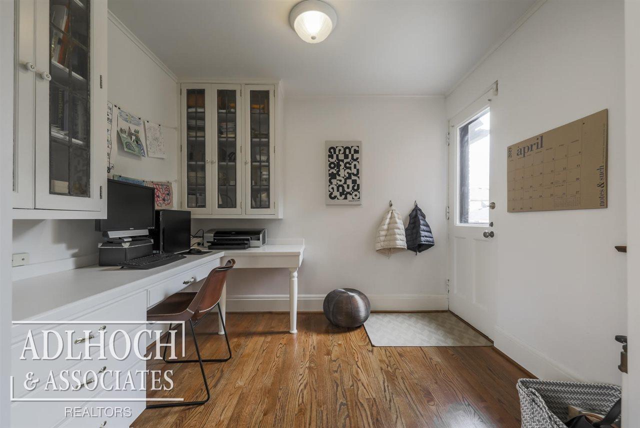 842 Pemberton Road Grosse Pointe, MI 48230 - Photo 22 of 63 31377910-21.JPG