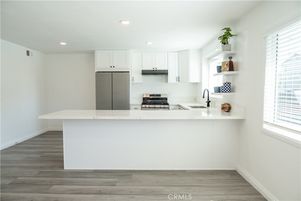 41 Scottsdale South Carson, CA 90745 - Photo 2 of 16