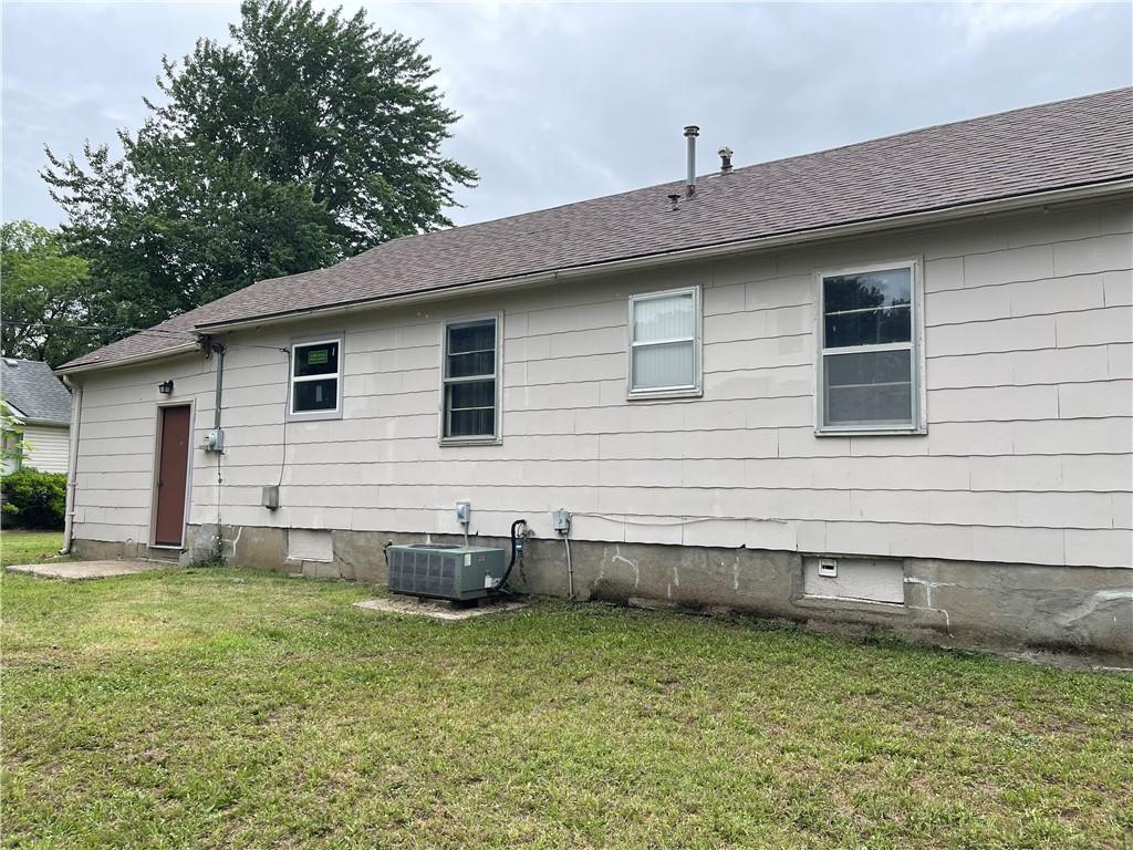 3000 Grand Avenue Parsons, KS 67357 - Photo 4 of 19