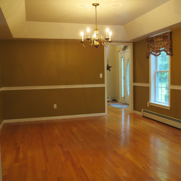 15 Clark Road Spencer, MA 01562 - Photo 7 of 31 Gallery Image 7