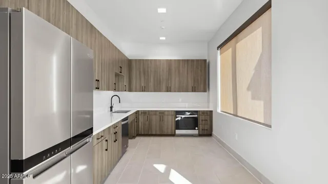 $2,050 | 9284 South Mara Drive, Apache Junction, AZ 85120