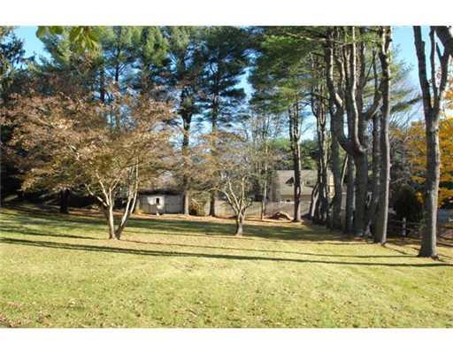 245 Foreside Road Falmouth, ME 04105 - Photo 6 of 11 Yard/Garden.